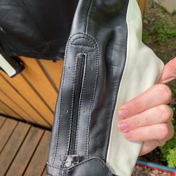 Dainese Molvena Women’s Classic Motorcycle Jacket 42 - Picture 7 of 11